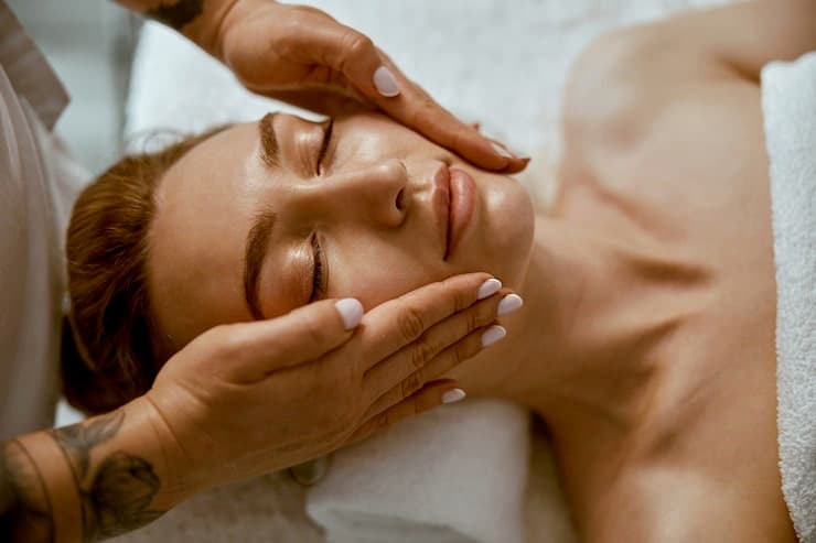Relaxing facial and skincare treatment at 4Hands in Charlotte