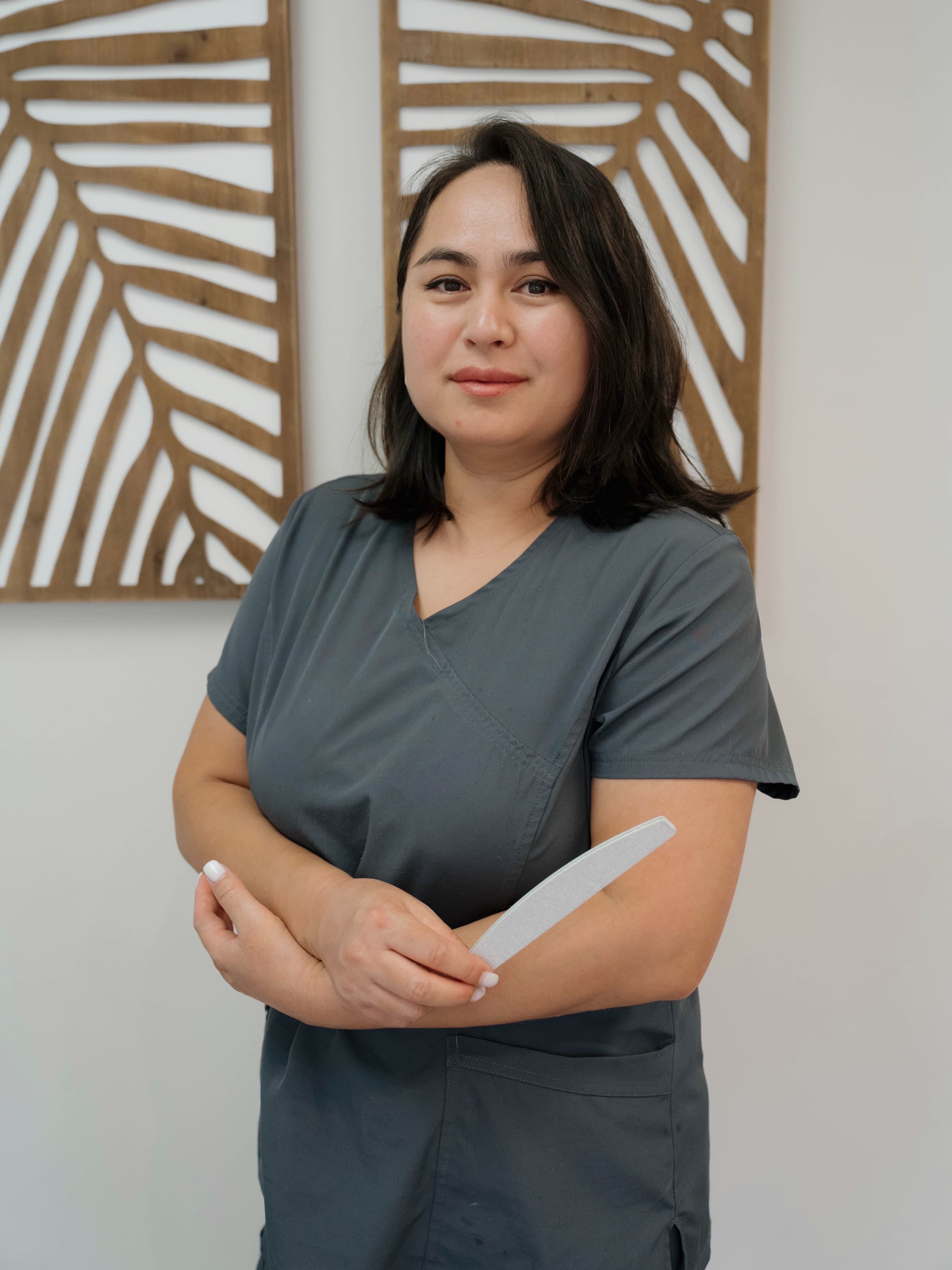 Meerim — Nail Artist & Russian Manicure Specialist